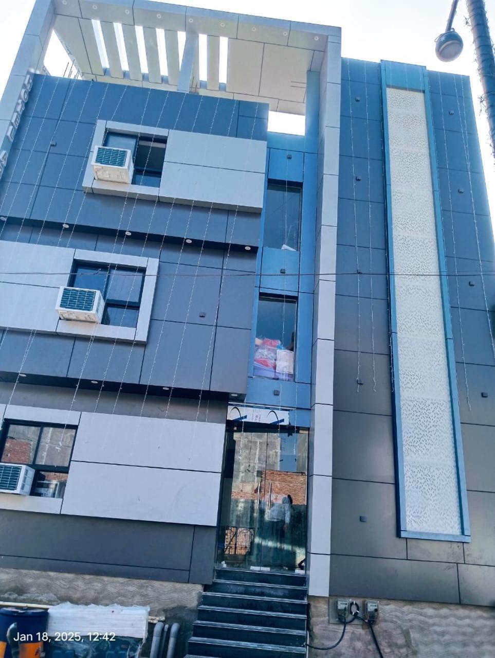 Hotel Abhinandan Ayodhya Exterior photo